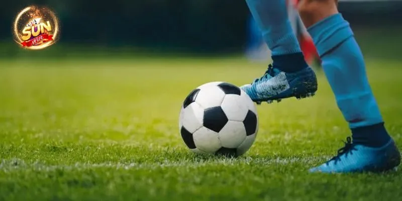 Đánh giá trận đấu theo bảng xếp hạng